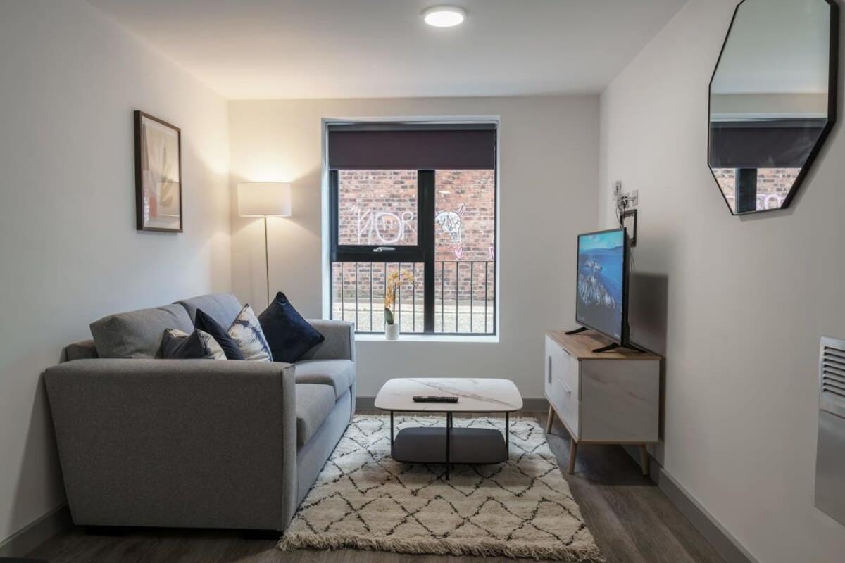 Contemporary 1 Bed Apartment In Liverpool Centre Exterior photo